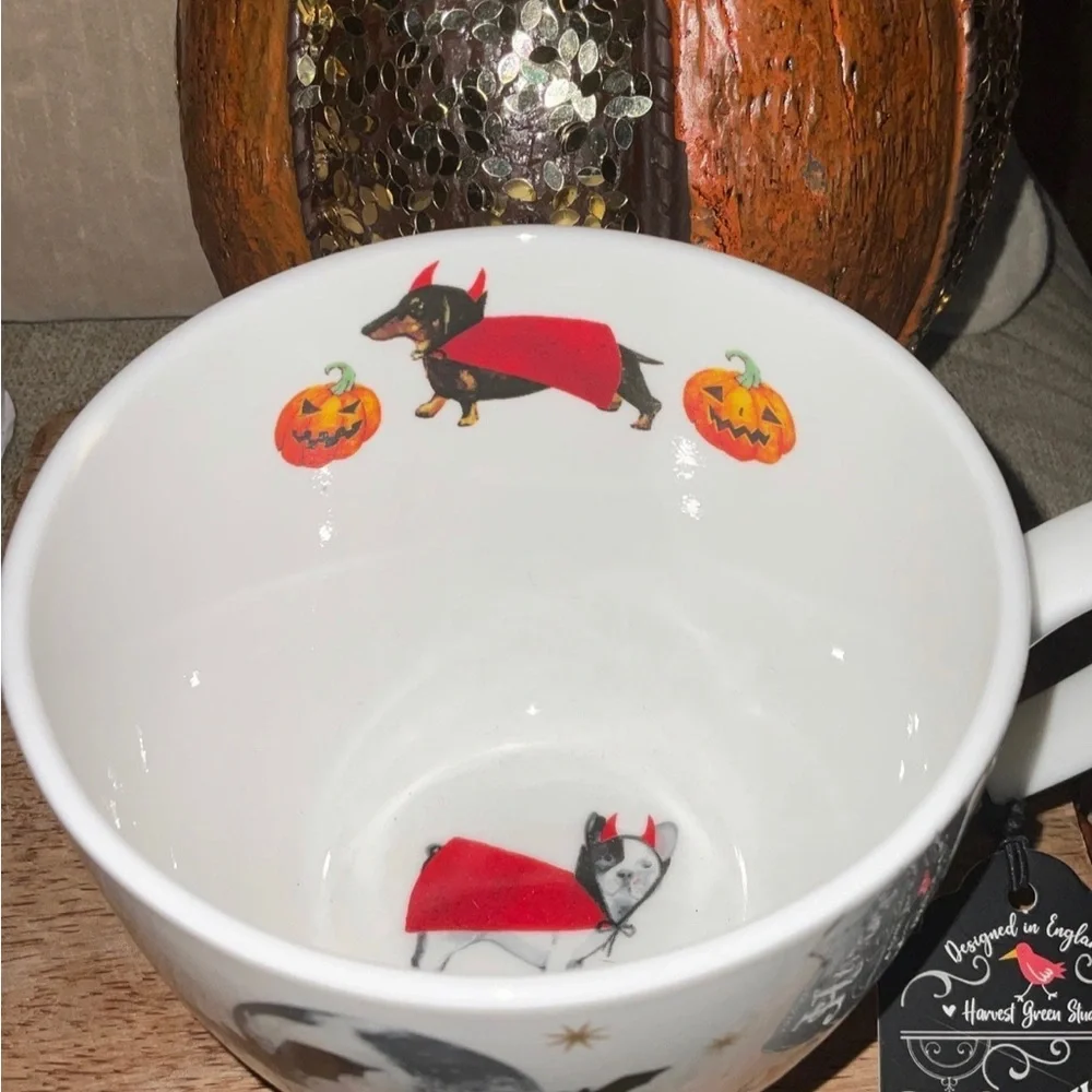Halloween Coffee Cup, Adorable Spooky Dogs in costumes, pumpkins NWT - Picture 2 of 10